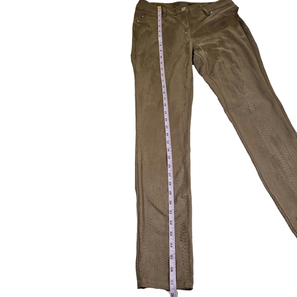 Artisan NY Snakeskin Print Mocha Skinny Leg Pants, Size 4 - Picture 8 of 10